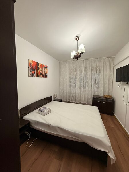 Maior Coravu, Arena Nationala, Parcul National, Vatra Luminoasa